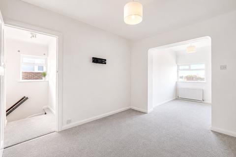 undefined, The Oval, Guildford, Surrey, GU2
