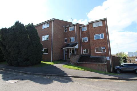 2 bedroom apartment to rent, Alderman Willey Close, Berkshire RG41