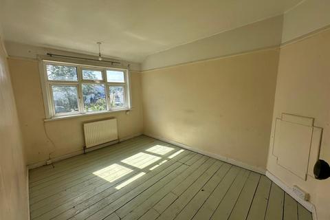 3 bedroom terraced house for sale, Barnsbury Crescent, Tolworth