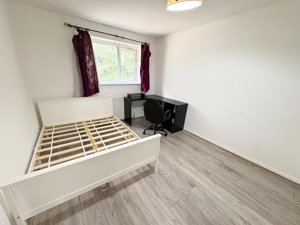 House in Salford, Greater Manchester - View 6