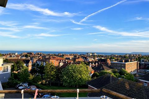 2 bedroom flat for sale, Buckhurst Road, Bexhill-On-Sea
