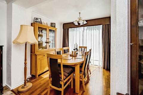 3 bedroom semi-detached house for sale, Broughton Close, Bierton, Aylesbury