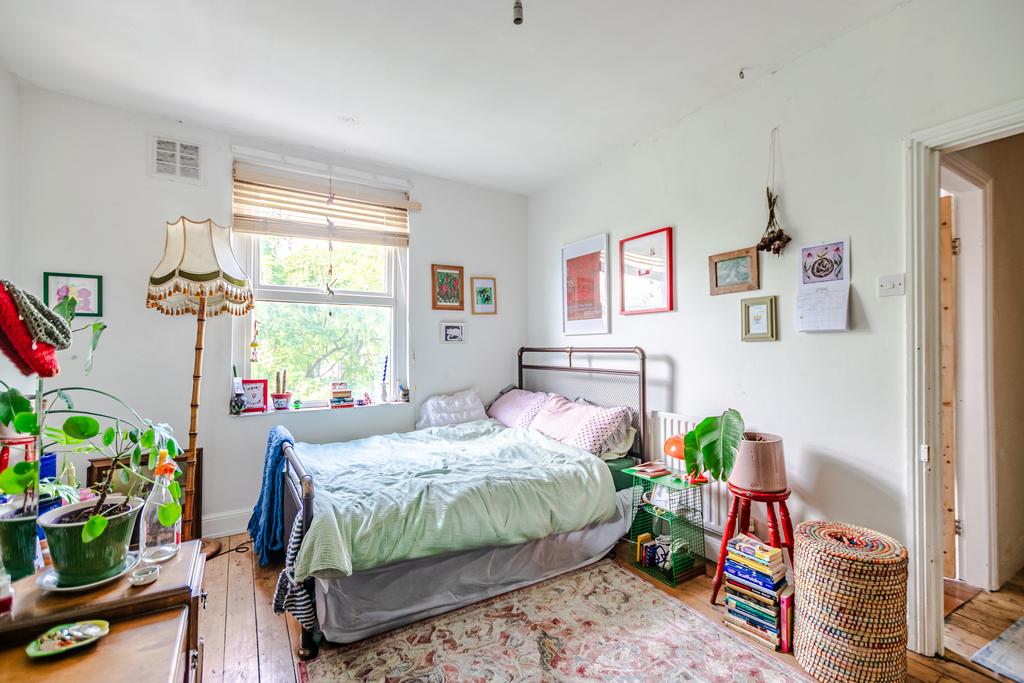 Bedroom1b