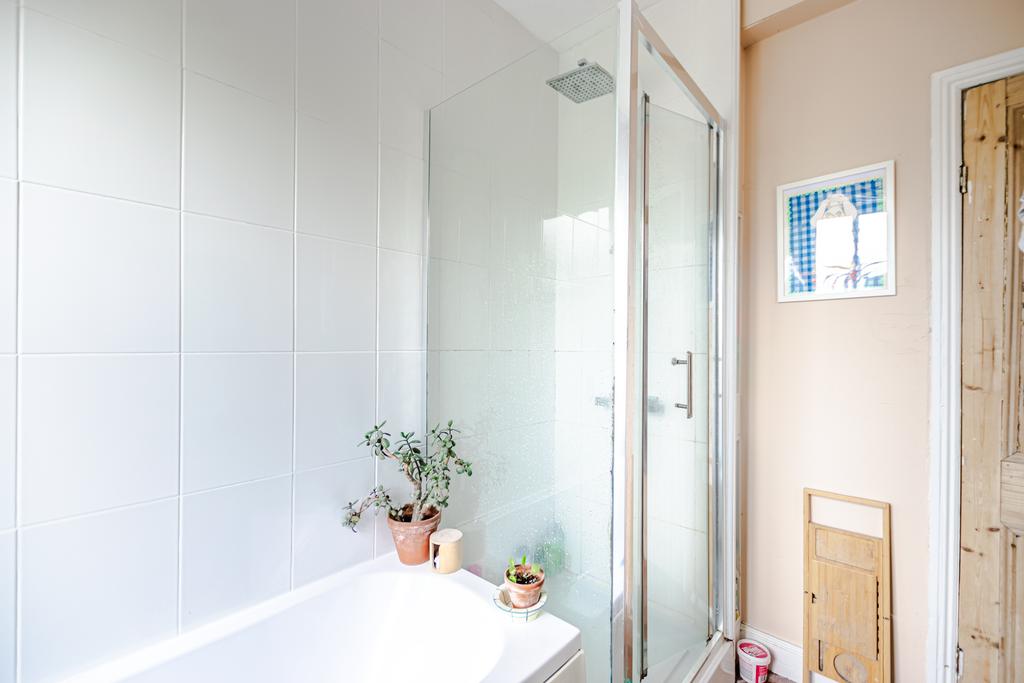 Bathroom2