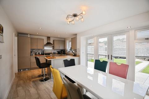 4 bedroom detached house for sale, Baccarat Close, Anlaby, Hull