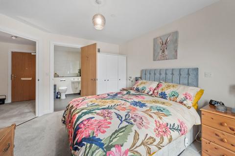 2 bedroom apartment for sale, Harpers Road, Padgate, WA2
