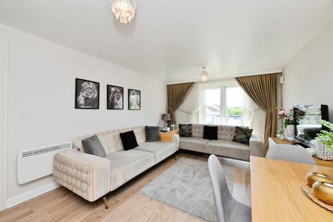 1 bedroom flat for sale, Sorbus Road, Broxbourne