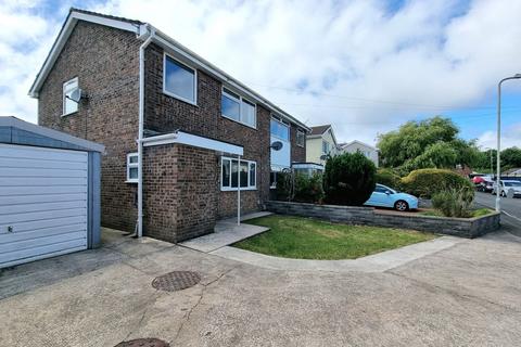 undefined, Heol-Ty-Cribwr, Cefn Glas, CF31