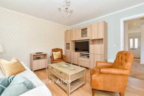 undefined, Hill Crescent, Hornchurch RM11
