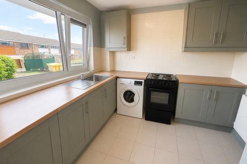 1 bedroom flat to rent, Defoe Way, Romford, RM5