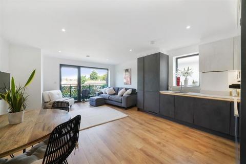 14 Harrowdene Road, Wembley, Middlesex, HA0 2JB
