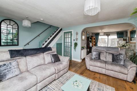 3 bedroom semi-detached house for sale, Broadfields Road, Exeter