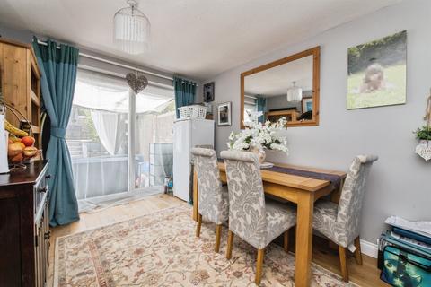 3 bedroom semi-detached house for sale, Broadfields Road, Exeter