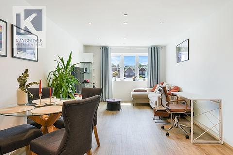 1 bedroom flat for sale, Ceres Crescent, Aurora House, KT17