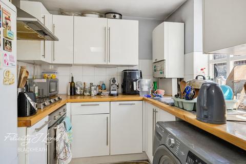 2 bedroom terraced house for sale, Lyveden Road, Blackheath