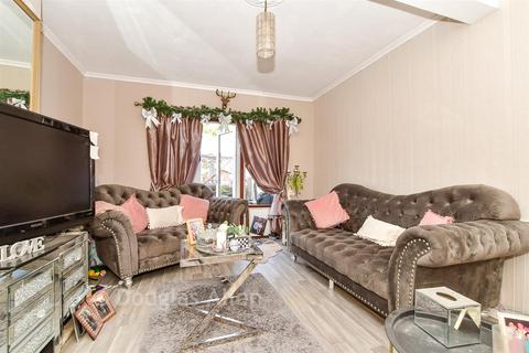 Dorking Road, Romford RM3