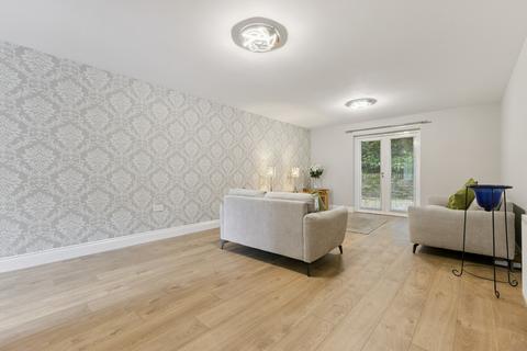 2 bedroom apartment to rent, Beneagles Court, Auchterarder, Perthshire, PH3 1FE