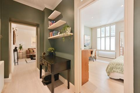 1 bedroom flat for sale, Nevern Square, SW5, Earls Court, London, SW5