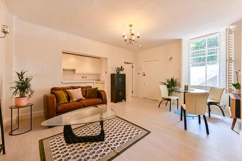 1 bedroom flat for sale, Nevern Square, SW5, Earls Court, London, SW5