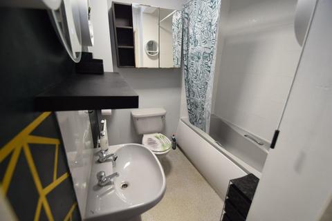 1 bedroom flat to rent, Langney Road, Eastbourne BN21