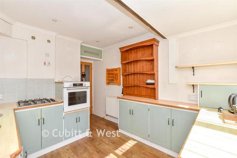 2 bedroom semi-detached bungalow for sale, Parklands Road, Chichester, West Sussex