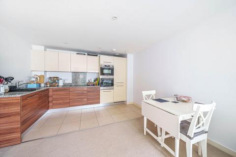 2 bedroom flat to rent, Howard Road, Stanmore, HA7
