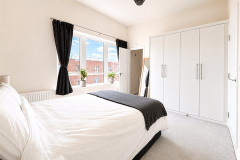 2 bedroom apartment for sale, Lawrence Weaver Road, Cambridge, CB3
