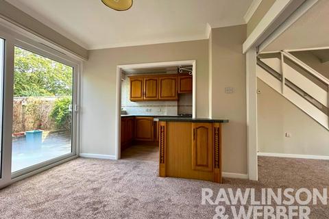 3 bedroom end of terrace house for sale, Bedster Gardens, West Molesey KT8