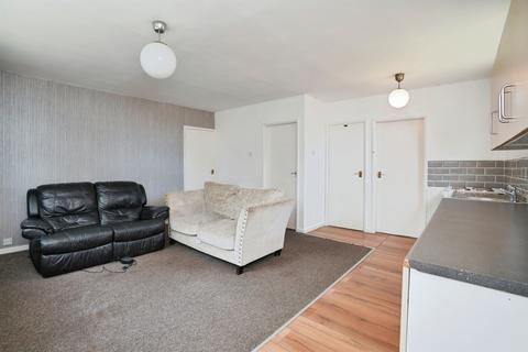 undefined, Carver Court, Wake Green Road, Tipton