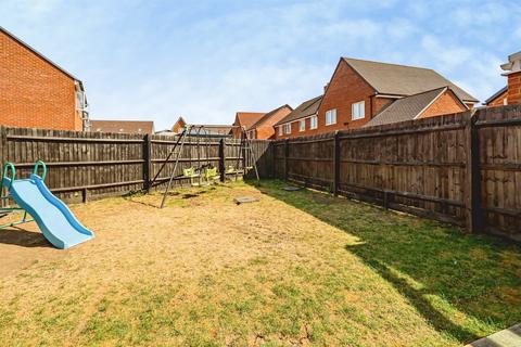 3 bedroom semi-detached house for sale, Paradise Orchard, AYLESBURY