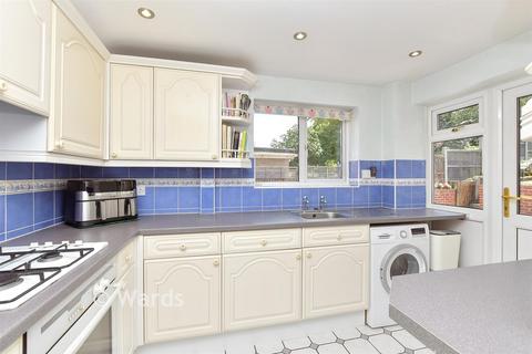 3 bedroom semi-detached house for sale, Grove Park Avenue, Sittingbourne ME10