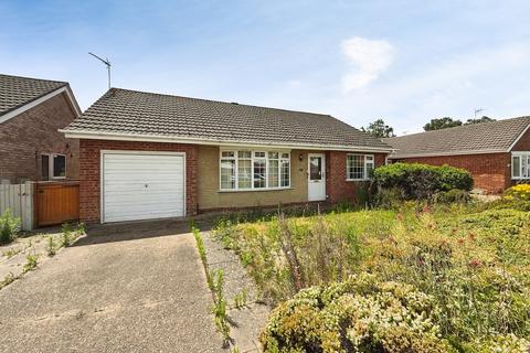 3 bedroom bungalow for sale, Malham Drive, Lincolnshire LN6