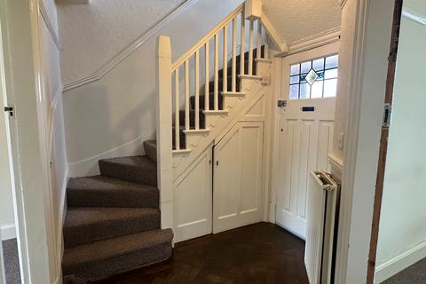 3 bedroom semi-detached house to rent, Comberford Road, Tamworth, B79