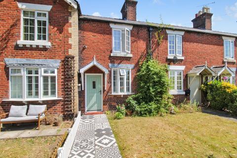 2 bedroom cottage for sale, Heath Terrace, Sandbach CW11