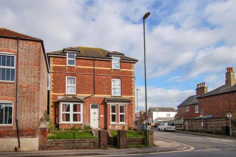 1 bed flat/apartment for rent in Whyke Road, Chichester