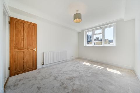 2 bedroom terraced house for sale, Calvert Road, Greenwich