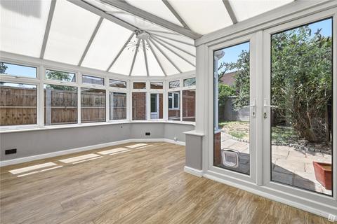 3 bedroom semi-detached house for sale, Cheyne Court, Wickford, Essex, SS12