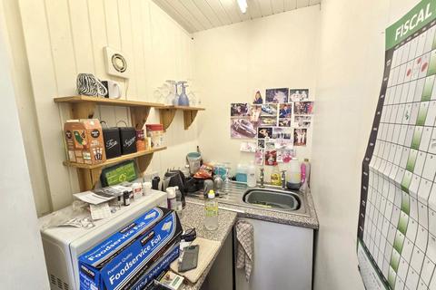 1 bedroom end of terrace house for sale, Salon, 104 Worcester Street, Brynmawr, Ebbw Vale, Gwent, NP23 4EY