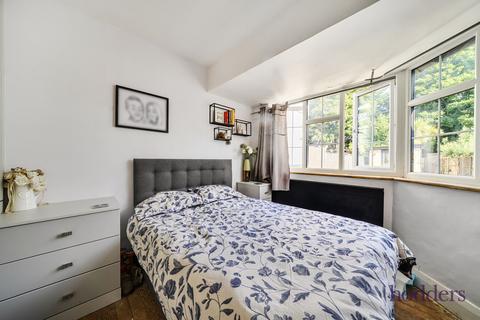2 bedroom bungalow for sale, Bramley Close, Chertsey, Surrey, KT16