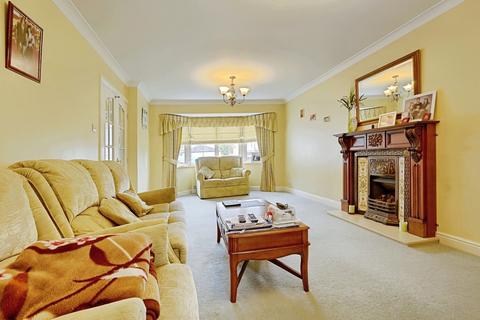 4 bedroom detached house for sale, Eskdale Close, Burnley, Lancashire, BB10