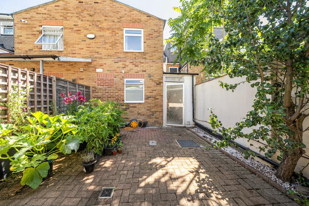 Courtyard, garden