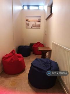 4 bedroom maisonette to rent, Mount Pleasant Road, Southampton, SO14