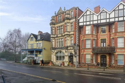 6 bedroom detached house for sale, Portland House Tearoom & Bed & Breakfast Spa Road, Llandrindod Wells, Powys, LD1 5ER