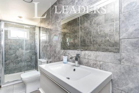 3 bedroom terraced house to rent, Norland Road, PO4
