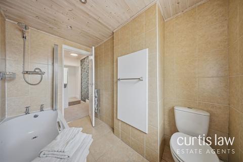 3 bedroom end of terrace house for sale, Whalley Road, Accrington, BB5