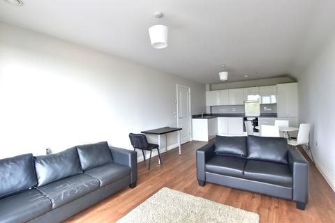 1 bedroom flat to rent, Bentinck Road, West Drayton, UB7