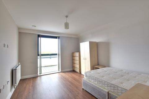 1 bedroom flat to rent, Bentinck Road, West Drayton, UB7