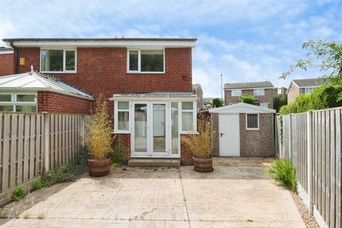 2 bedroom semi-detached house for sale, Oakworth Close, Halfway, Sheffield, S20