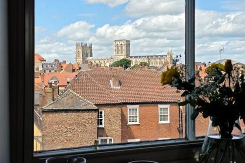 2 bedroom flat for sale, Fossbridge House, Walmgate, York, YO1
