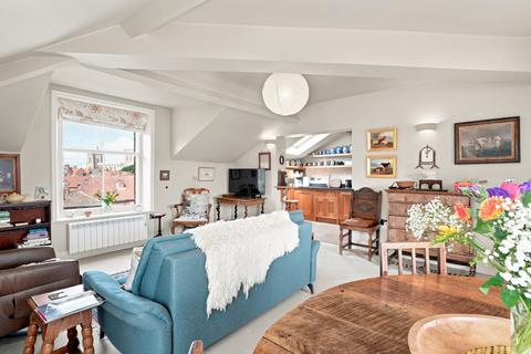 2 bedroom flat for sale, Fossbridge House, Walmgate, York, YO1